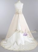 Свадебное платье в стиле А-силуэт Style E9370