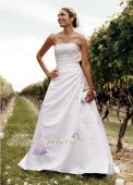 Красивое свадебное платье Style V9665