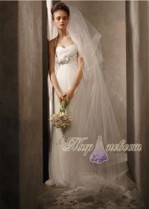 Шикарное свадебное платье из новой коллекции Vera Wang Style VW351002 ― Интернет магазин Мир Невест - свадебные платья и аксессуары, эксклюзивные вечерние платья